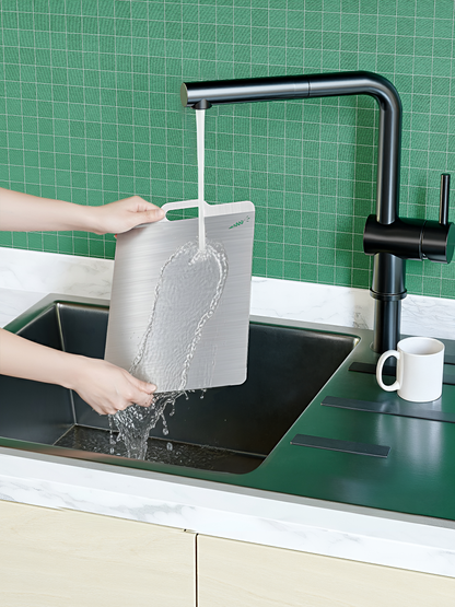 Steel chopping board